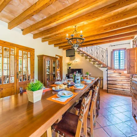 Finca In Inca With Private Pool & Garden 別荘