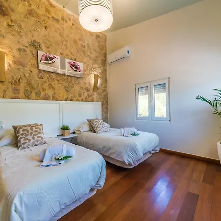 Finca In Inca With Private Pool & Garden *