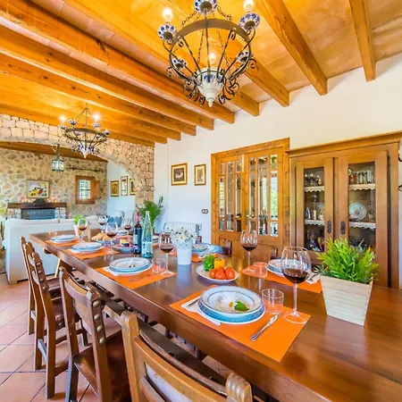 Finca In Inca With Private Pool & Garden カンパネット